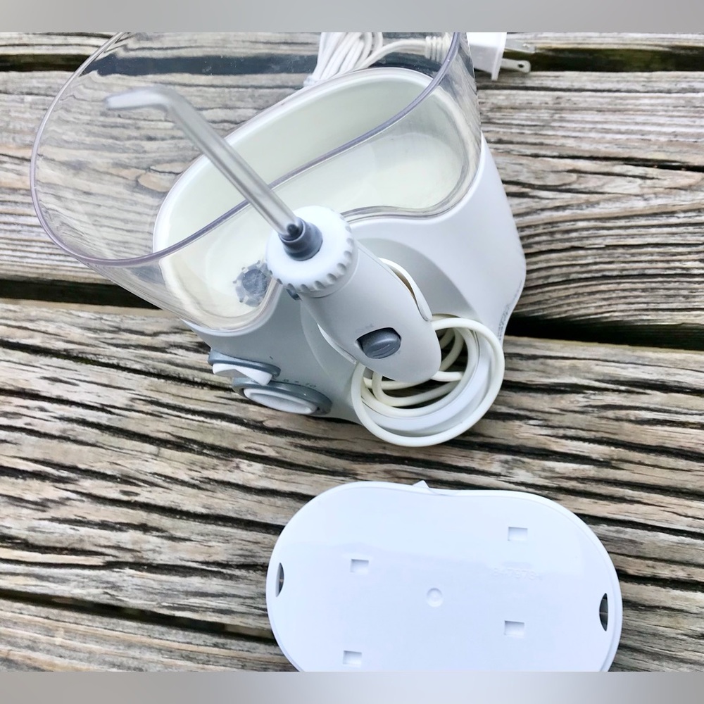 No Box NEW Waterpik Ultra Water Flosser White Clear Tank Floss With Water Pick - Picture 7 of 9